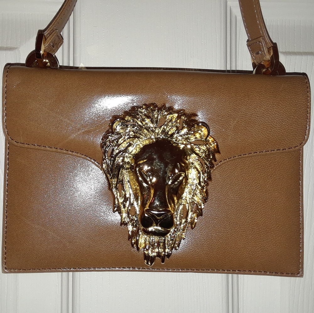 Vintage Valentino pochette